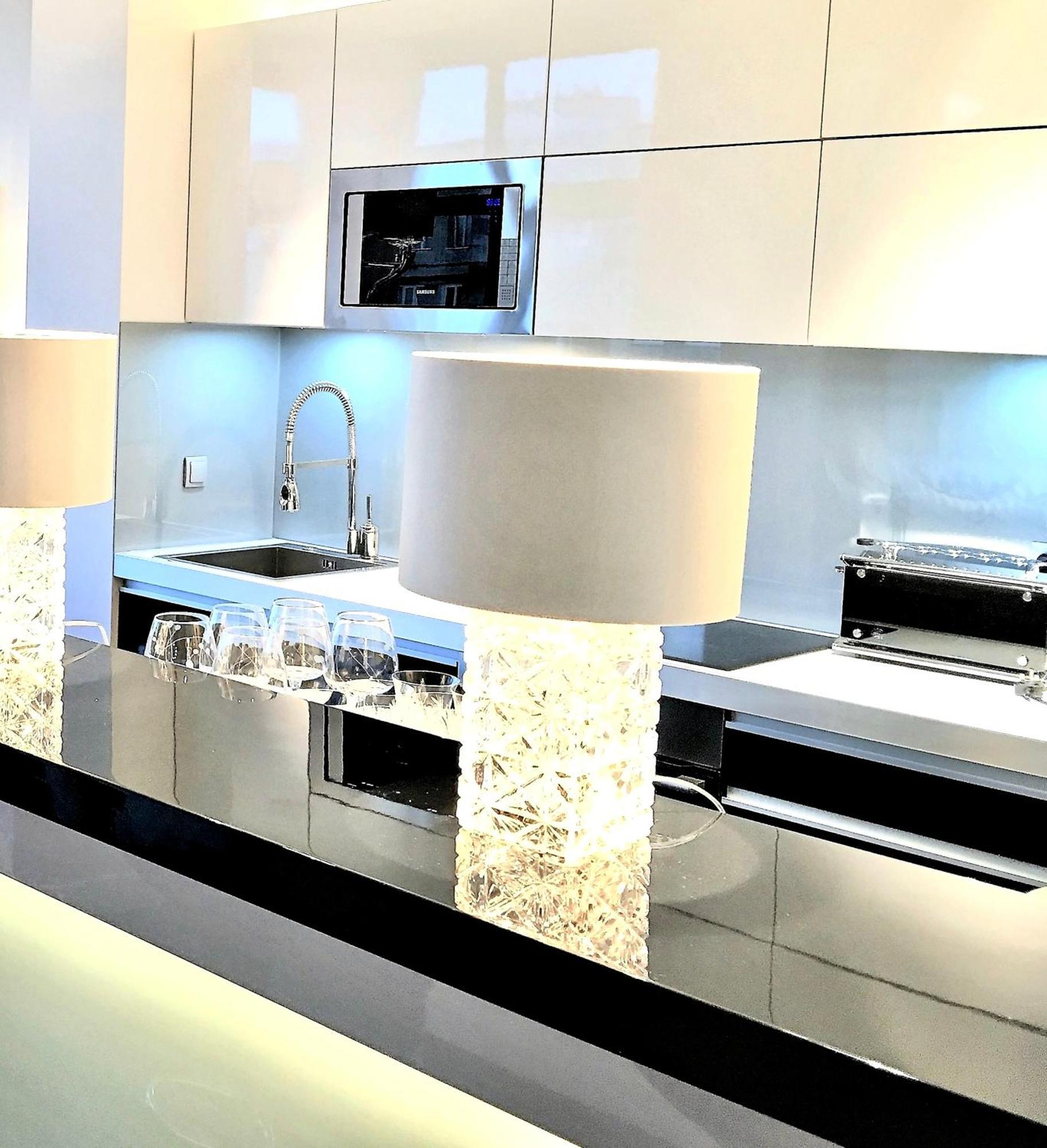 Mondrian Luxury Suites & Apartments Market Square I Warsaw Room photo